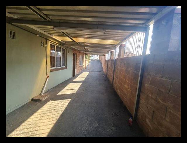 3 BEDROOM HOUSE FOR SALE IN PHOENIX INDUSTRIAL